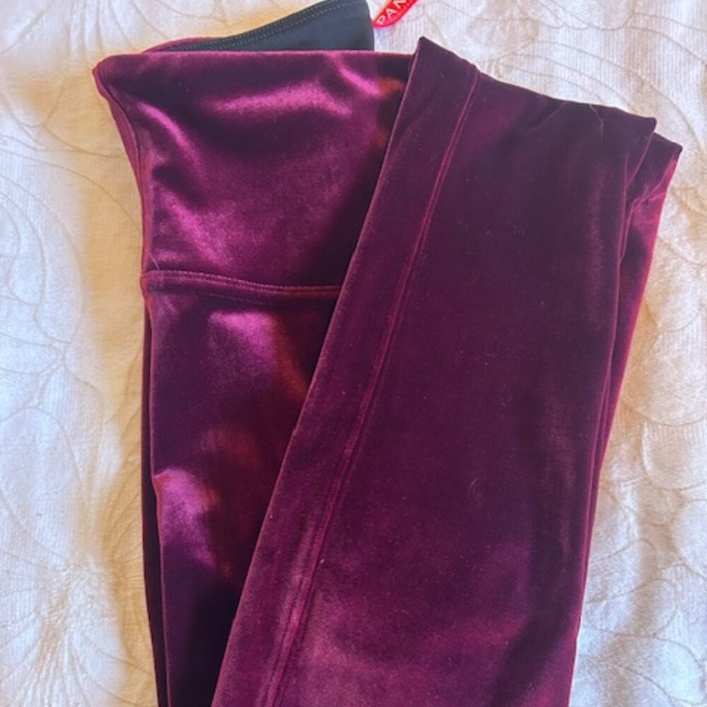 Burgundy velvet Spanx tights in size small